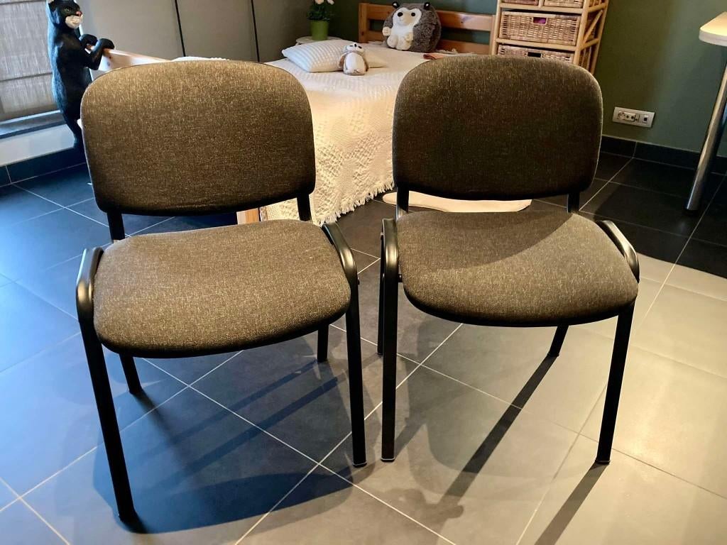 2 stapelbare stoelen voor kantoor, Huis en Inrichting, Stoelen, Ophalen, Stof, Twee, Zo goed als nieuw