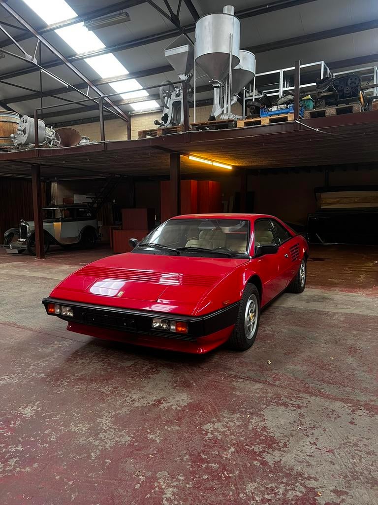 Ferrari Mondial QV, Auto's, Ferrari, Beige, Particulier, Rood, Handgeschakeld