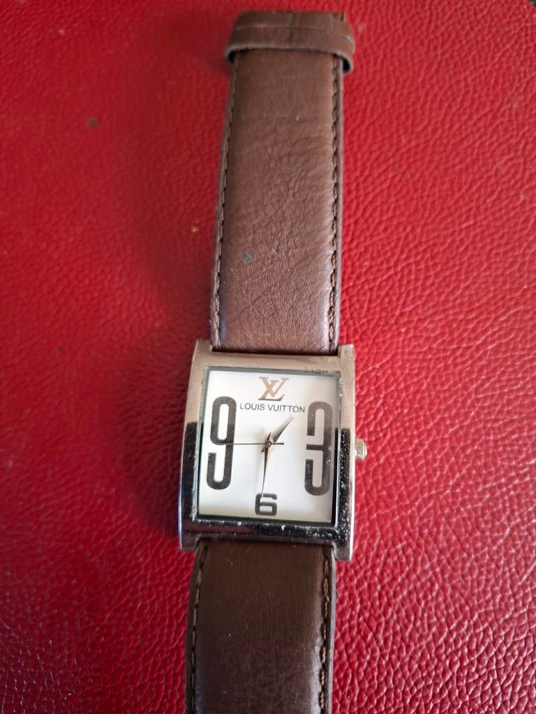 Horloge, Ophalen
