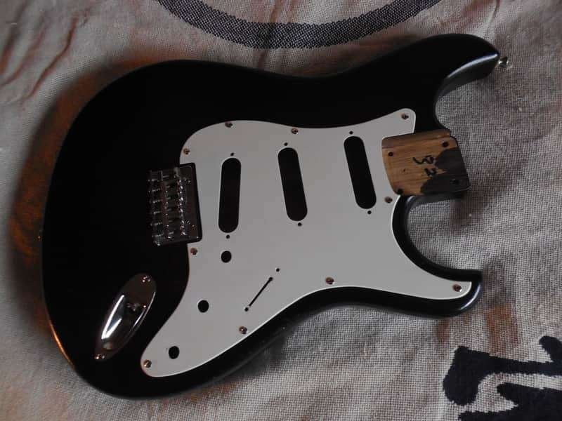 Corps Stratocaster frêne SSS, Enlèvement ou Envoi, Utilisé, Guitare électrique
