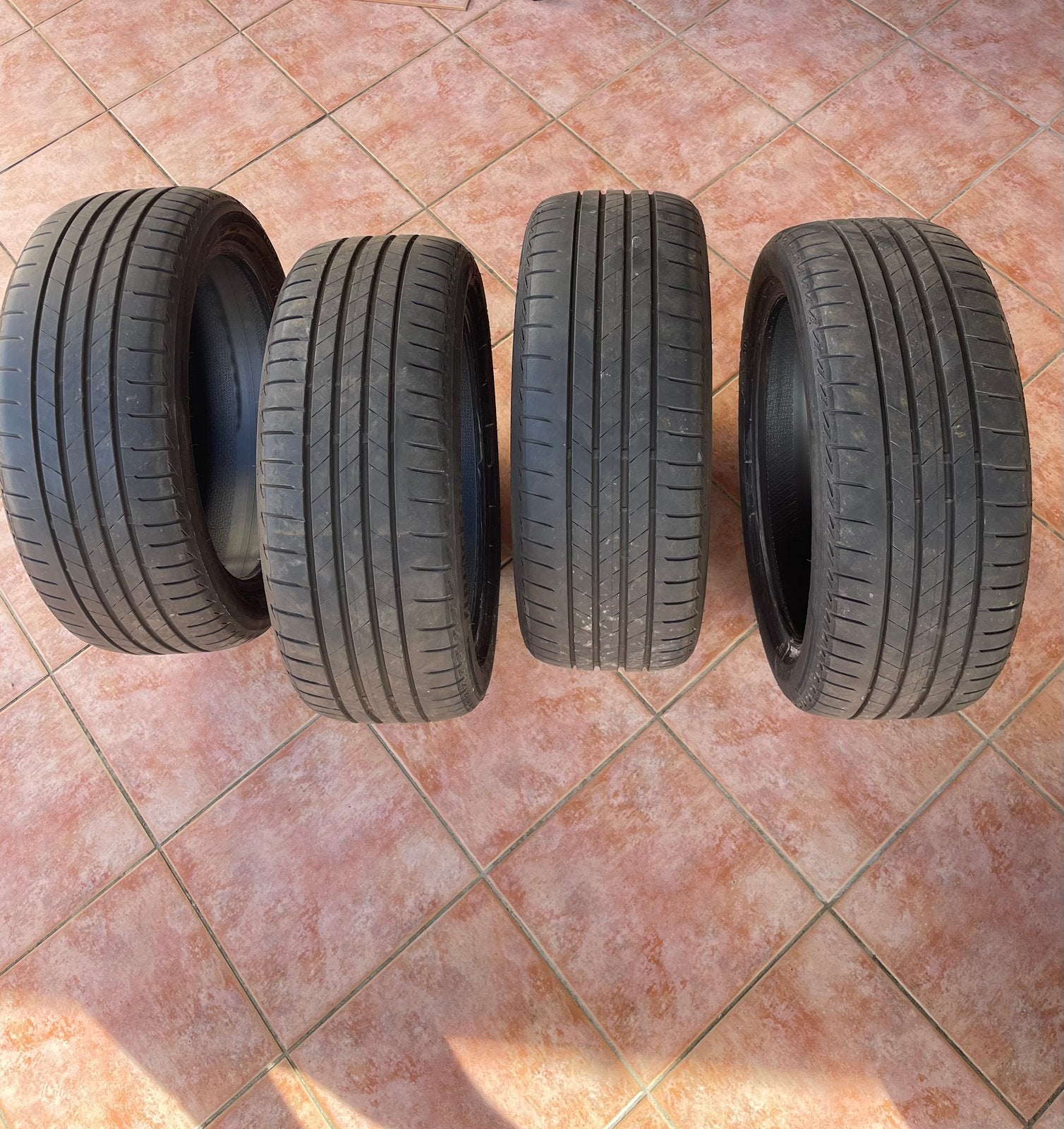 4 pneus Bridgestone 18 pouces, Enlèvement, Utilisé