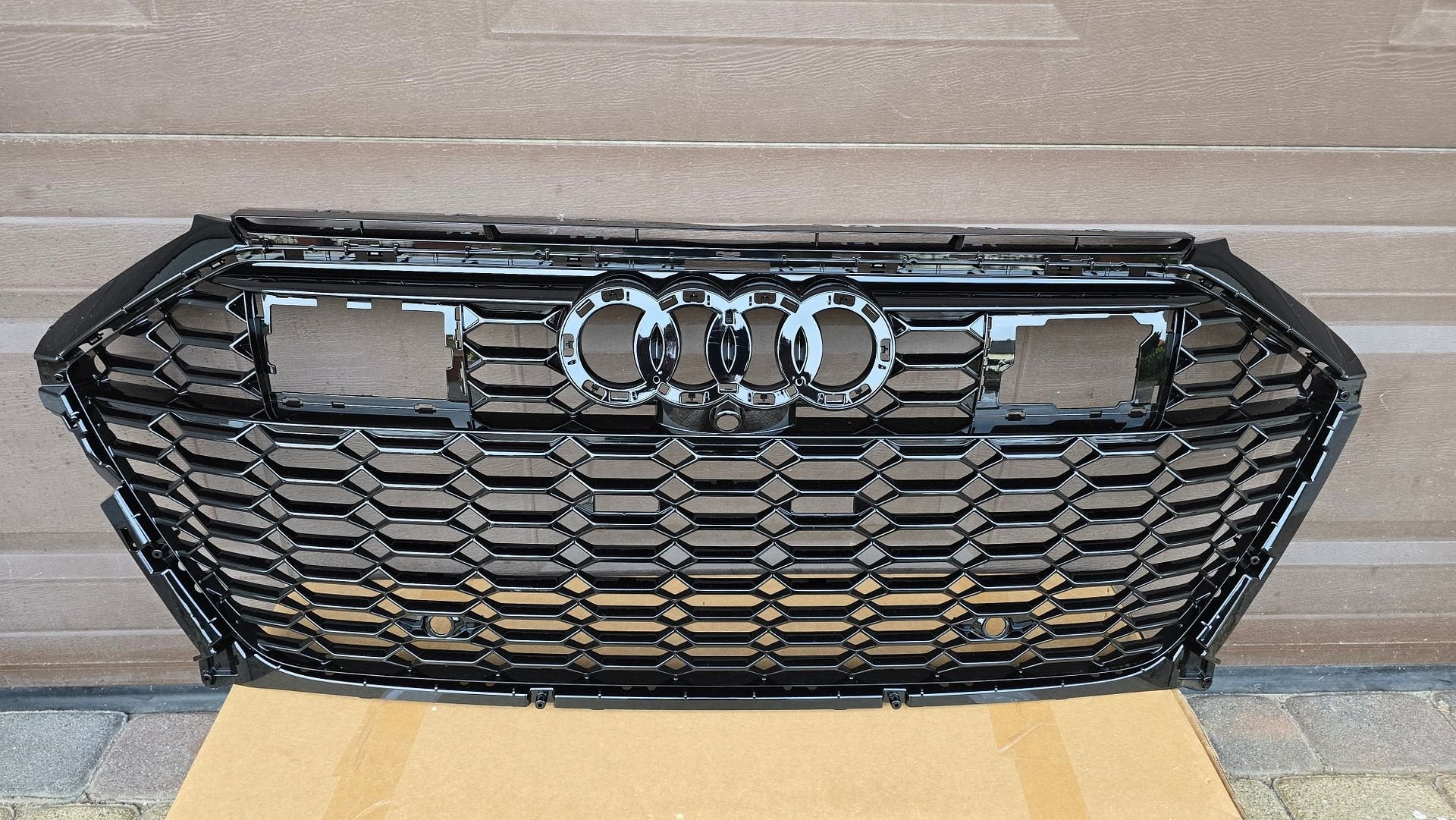Grille Audi A6 C8 4K RS6 RS7 ORIGINEEL GRILL 4K8853651F MOOI, -, Origine de la pièce connue, Audi, Utilisé