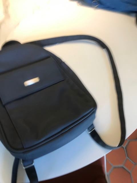 sac à dos Laurent David bleu foncé imperméable, Bijoux, Sacs & Beauté, Sacs | Sacs à bandoulière, Enlèvement, Comme neuf, Bleu