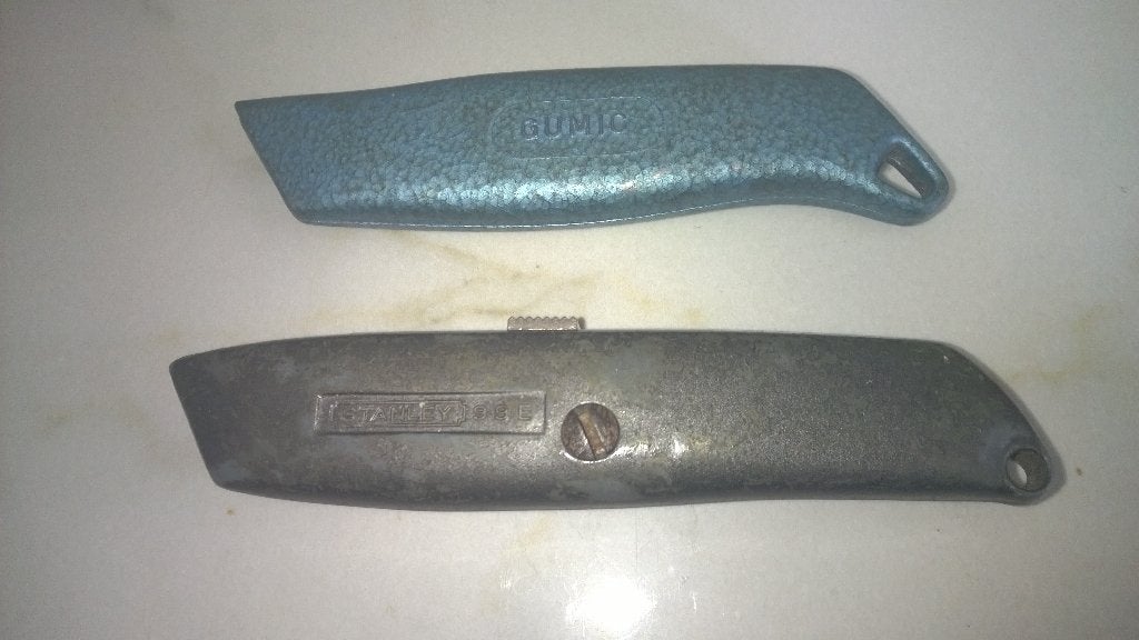 Oude metalen snij messen : Stanley + Gumuc, Enlèvement ou Envoi, Utilisé, Compatible avec la découpe, Outillage ou Accessoires
