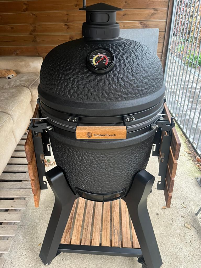 Timbertouch kamado bbq, Enlèvement, Neuf, Avec accessoires