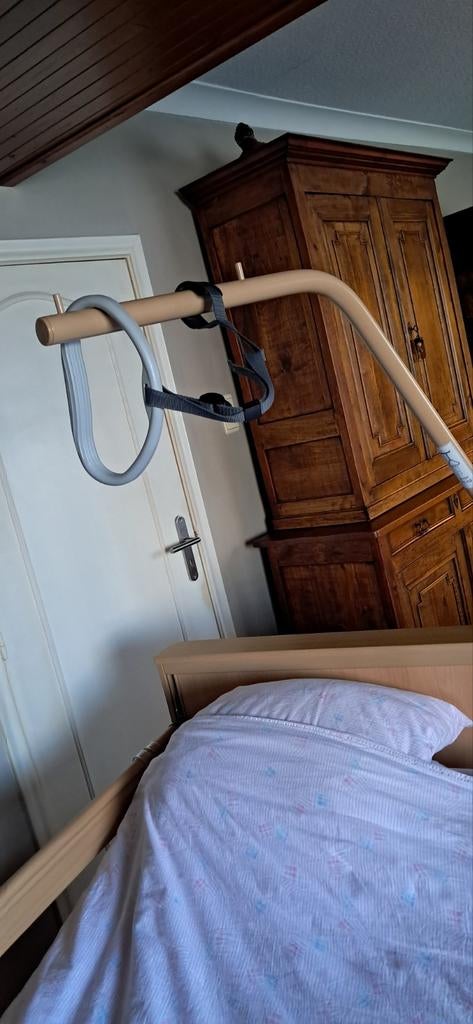 Elektrisch bed, Ophalen