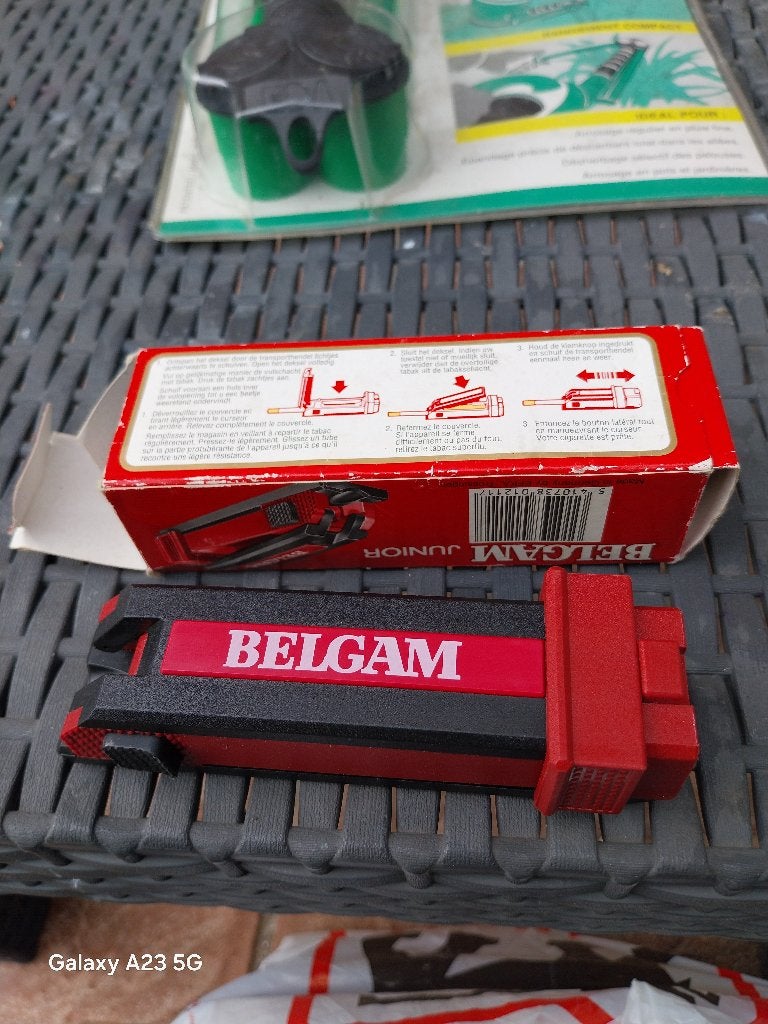 Vintage sigaretten machine Belgam junior, Ophalen, Zo goed als nieuw, Sigarenbandjes