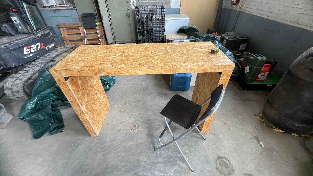 Table haute, Enlèvement, Comme neuf