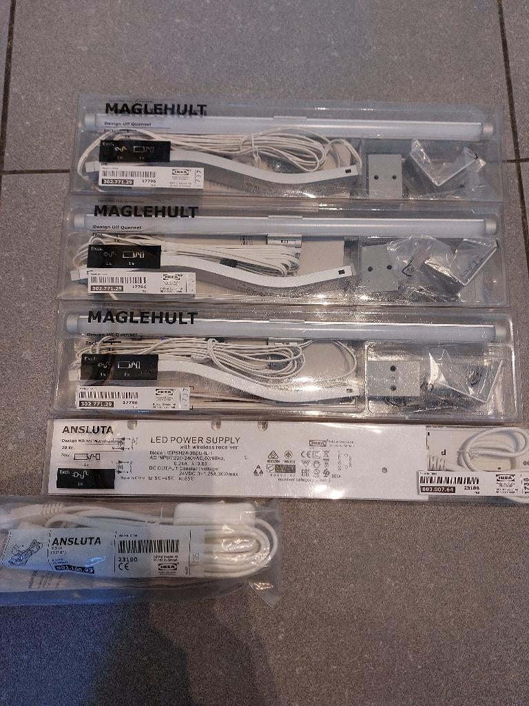 Lamp Ikea Maglehult (3x) + Ansluta Power supply     µ1s, Elektronische apparatuur, Onderdelen en Toebehoren, Ophalen