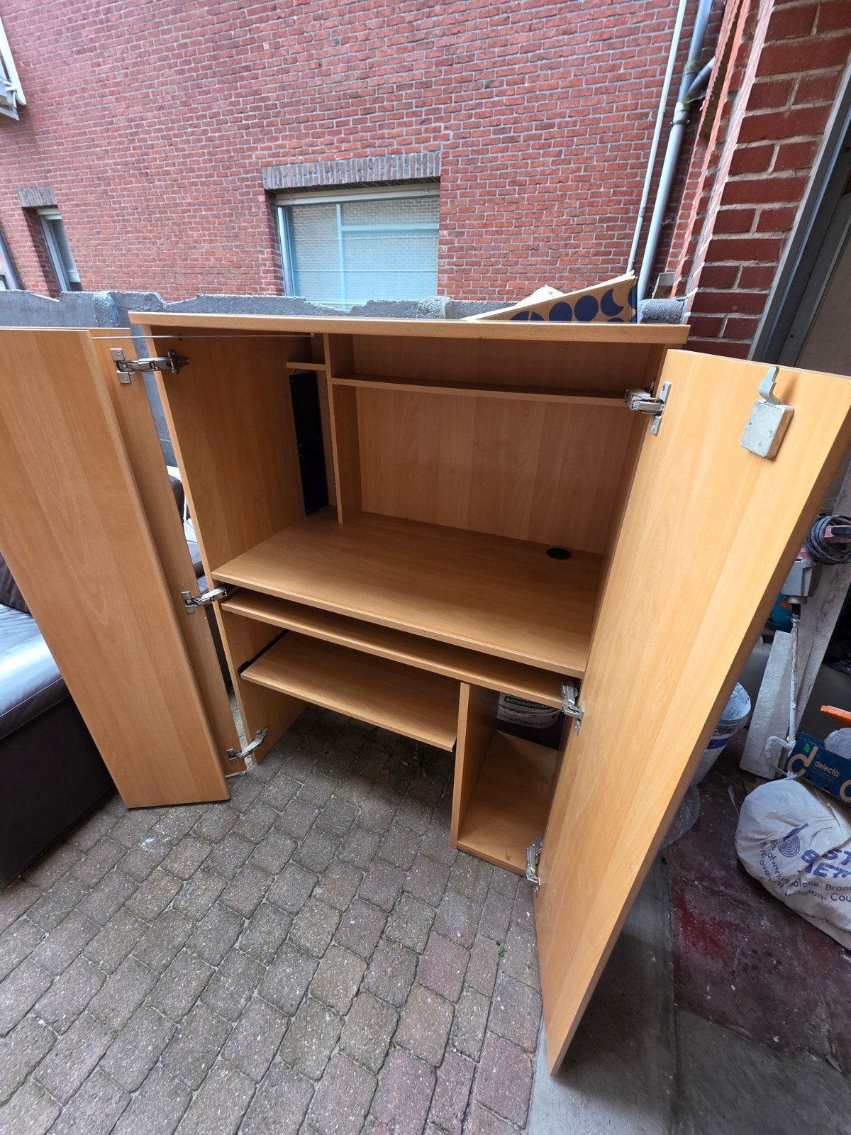 Computerkast, Ophalen