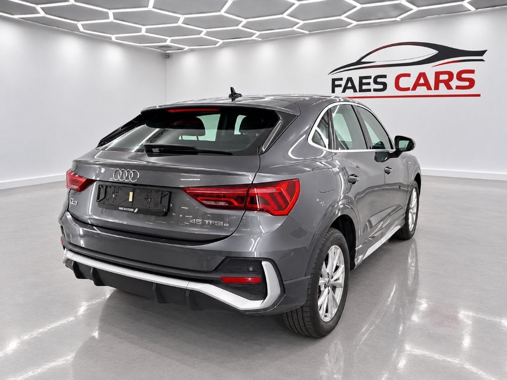 audi Q3 Sportback 1,4 45 TFSI S-Line (180KW), Auto's, Dealer onderhouden, Euro 6, 4 cilinders, Leder