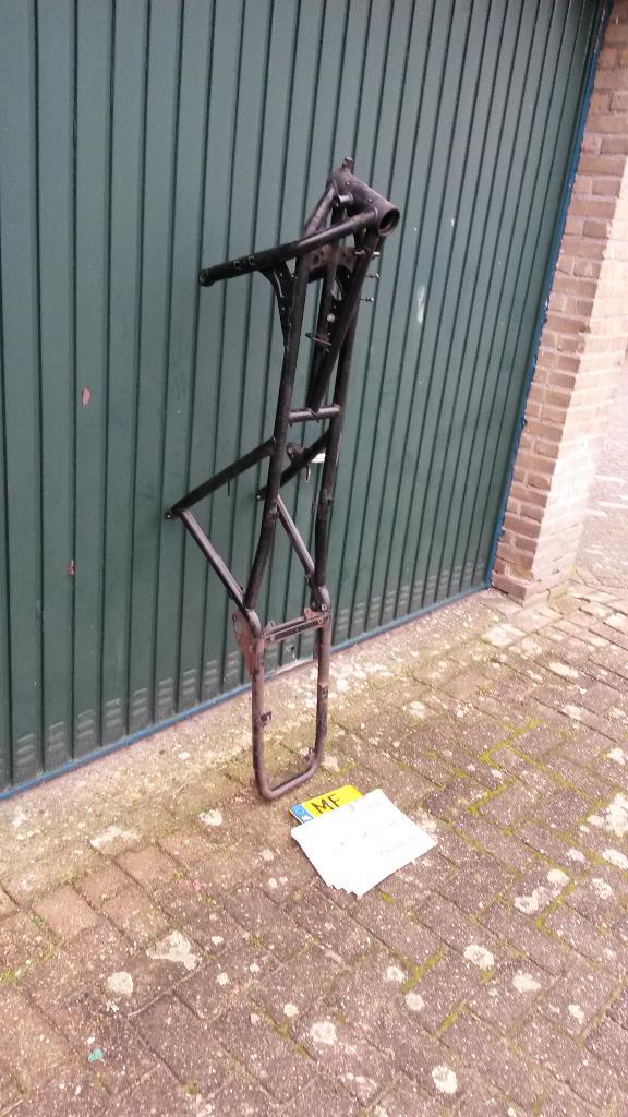 BMW K100 FRAME, Motoren, Ophalen, Gebruikt