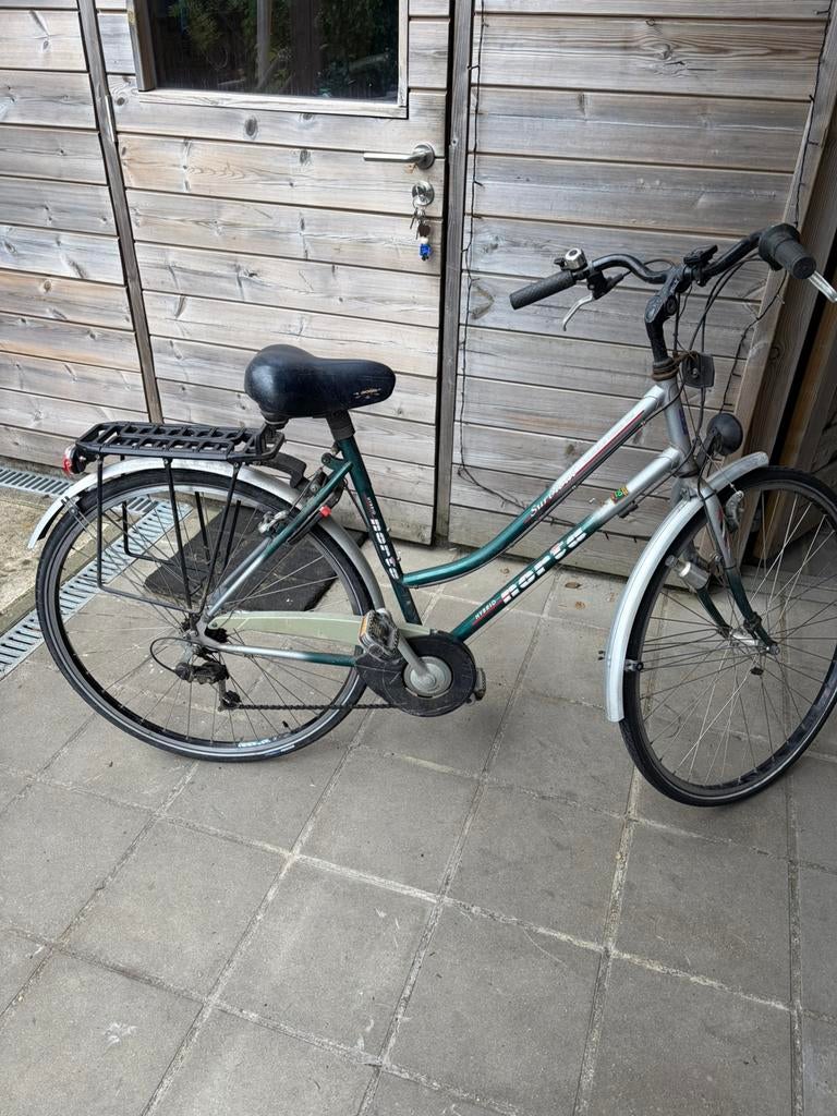 2 damesfietsen (dringend weg), Ophalen, Zo goed als nieuw