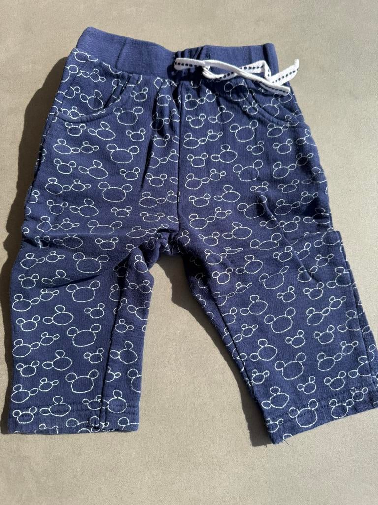 Joggingsbroek Disney baby, Ophalen of Verzenden, Zo goed als nieuw, Jongetje of Meisje, Broekje