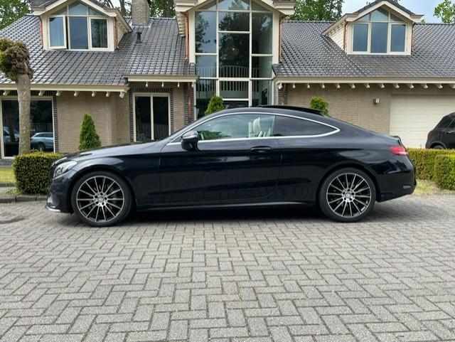 Mercedes-Benz C-Klasse Coupé 200 AMG LINE PANORAMADAK NAVI, Autos, Cuir, Achat, 135 kW, Entreprise