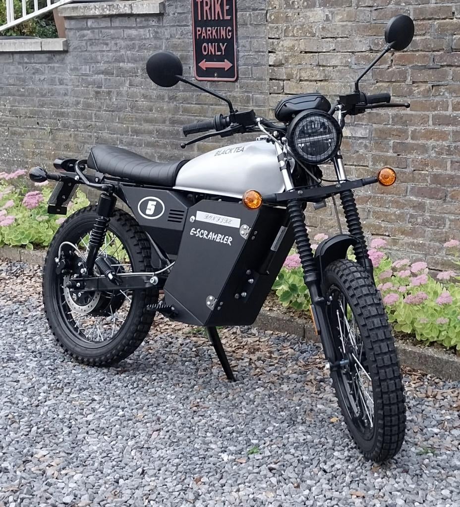 électrique E-Scrambler Black Tea Bonfire comme neuve, Overige merken, Comme neuf, Classe B (45 km/h), Enlèvement