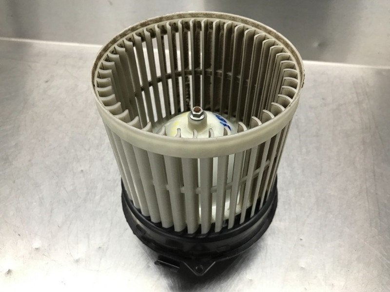 KACHEL VENTILATORMOTOR Nissan Micra (K13) (01-2010/03-2017), Gebruikt, Nissan