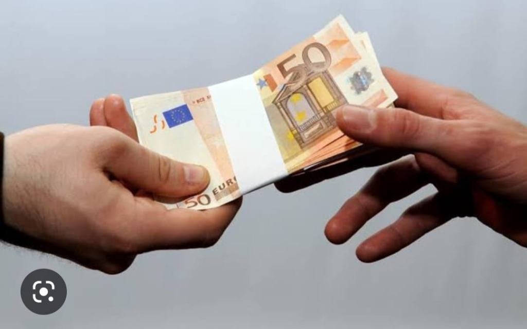 Syndicus gezocht voor gebouw met 6 adressen, Diversen, Ophalen