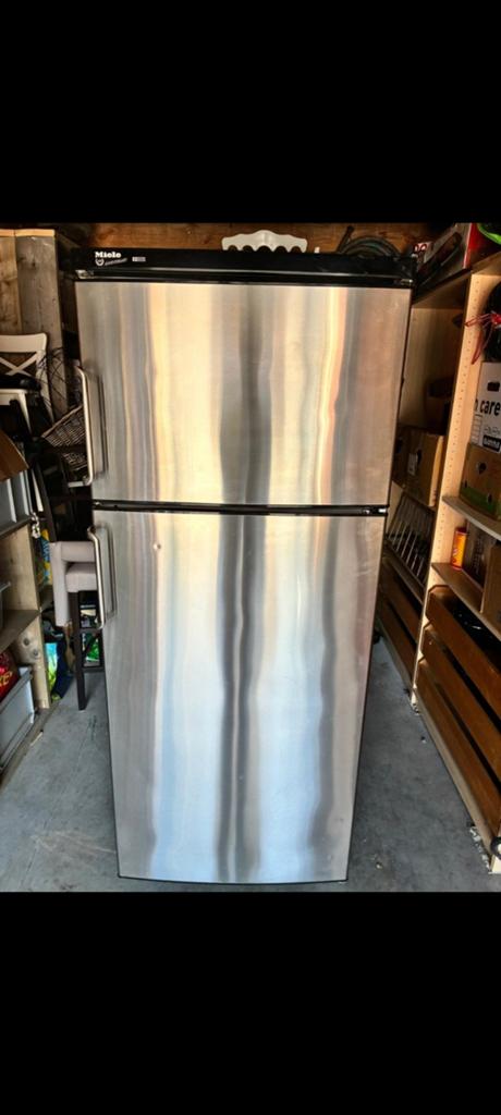 Frigo met diepvries, Elektronische apparatuur, Ophalen