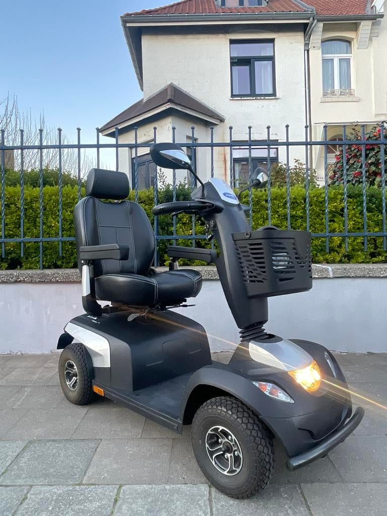 Scootmobiel Invacare Comet Pro elektrische scooter, Ophalen of Verzenden, Inklapbaar, Zo goed als nieuw, Elektrische rolstoel