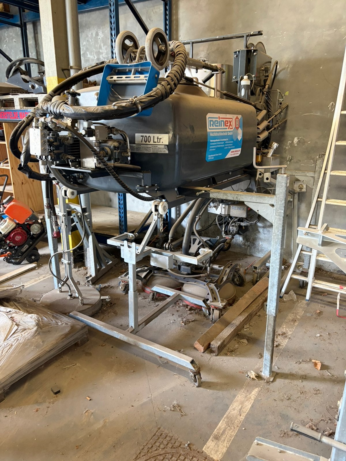 Reinex Heetwater Hogedrukunit / Onkruidkoker – 700L Tank, Ophalen, Nieuw