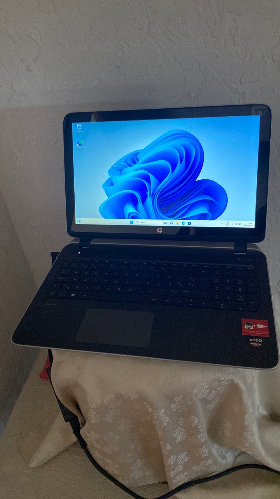Laptop hp 15 in A10 touch ssd, Ophalen of Verzenden, Zo goed als nieuw, SSD