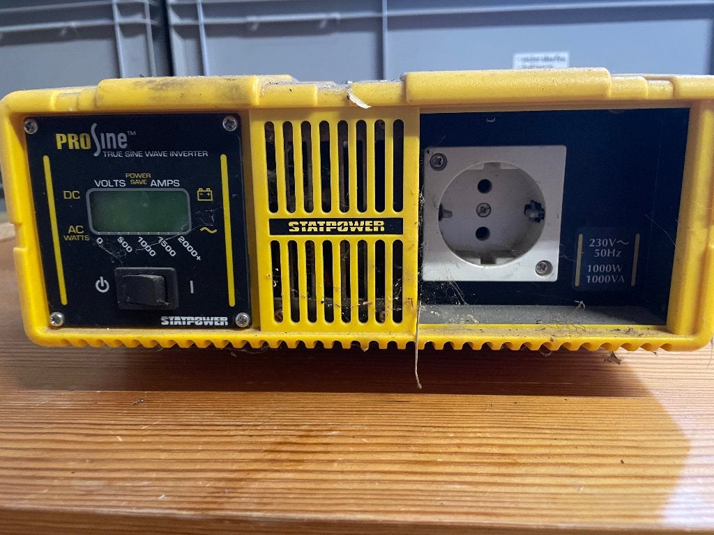Omvormers 24V => 230V, Ophalen, Gebruikt