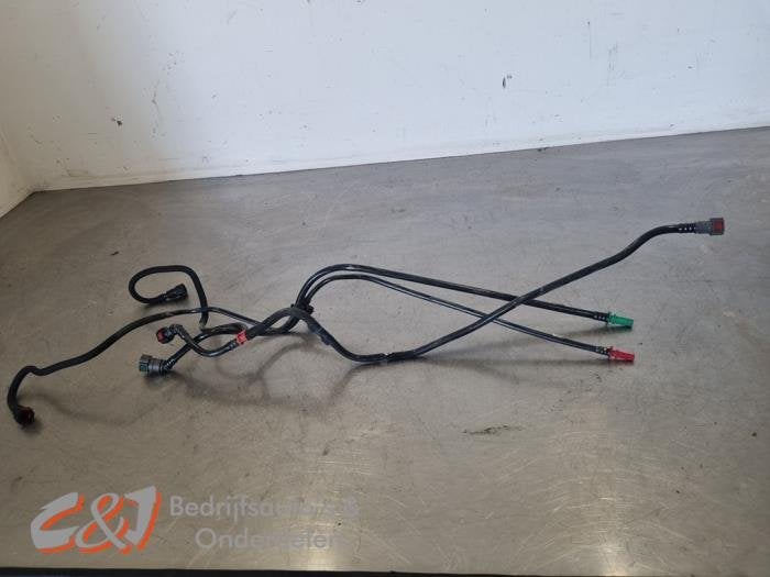 Conduit de carburant d'un Nissan NV400, -, 3 mois de garantie, Utilisé, -