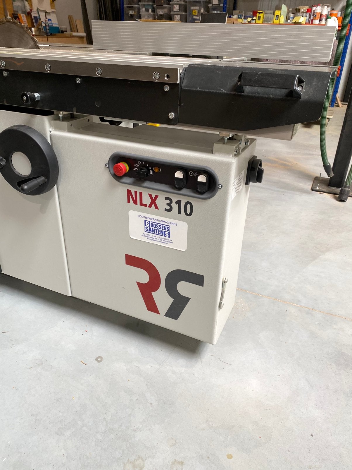 Robland NLX 310, Enlèvement