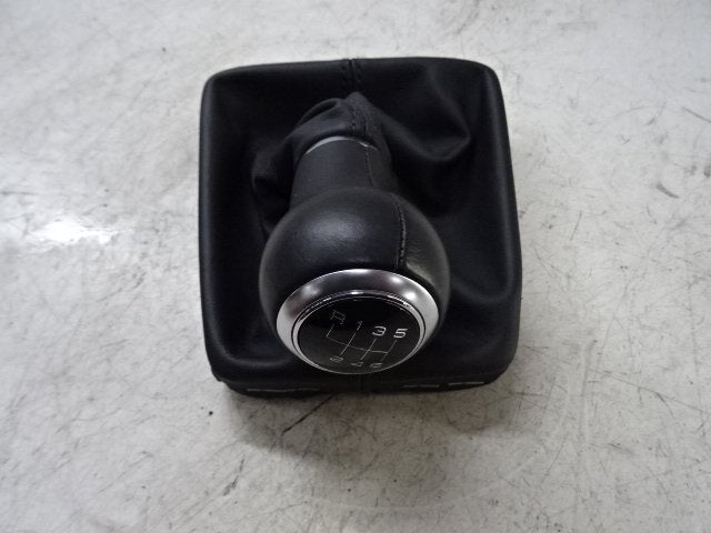 LEVIER DE CHANGEMENT DE VITESSES Audi A4 (B9), Autos : Pièces & Accessoires, Auto-Union-Straße  1,
85057  Ingolstadt, DE, Info@audi.de