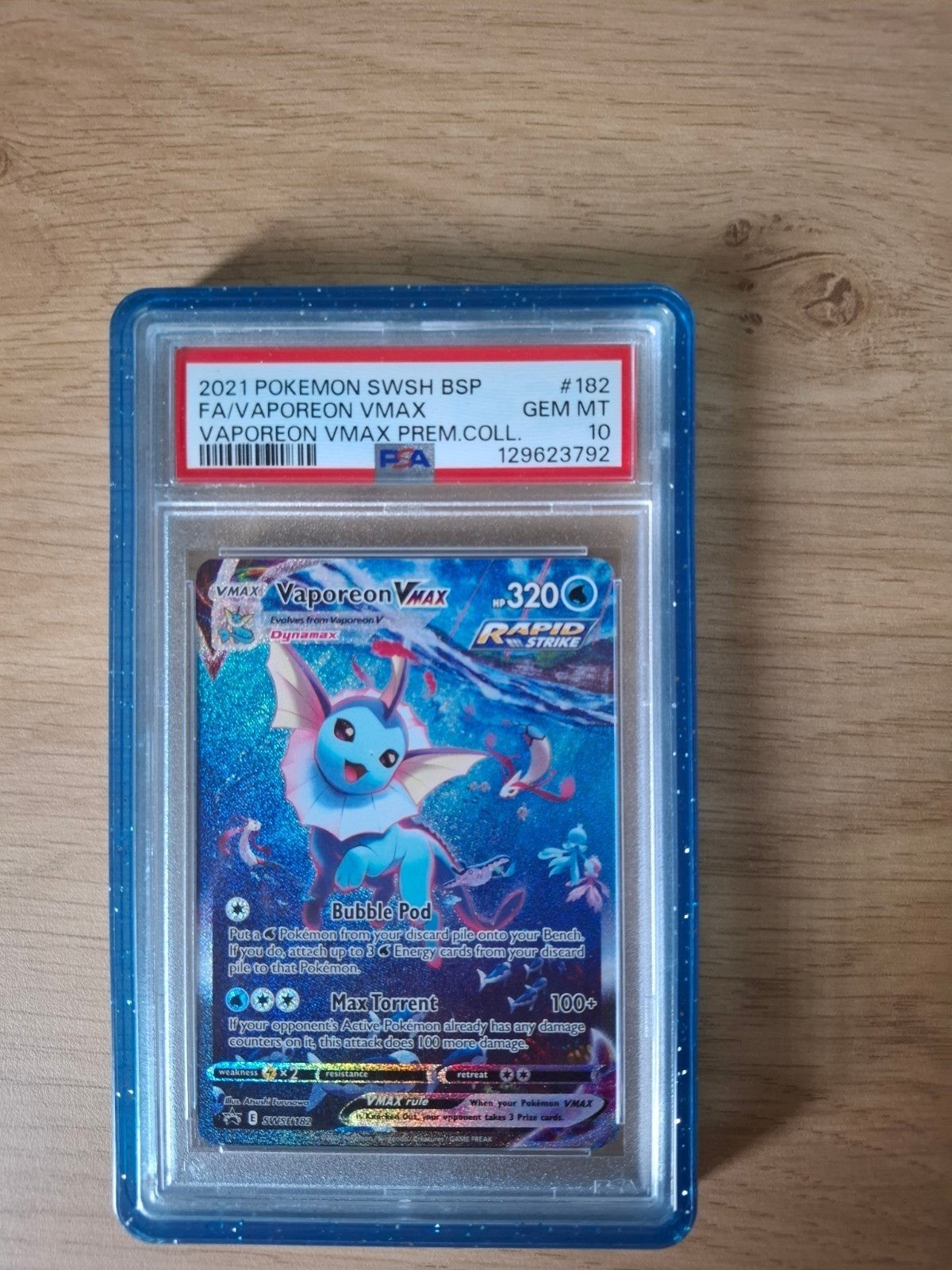Vaporeon vmax swsh182 psa 10, Hobby en Vrije tijd, Verzamelkaartspellen | Yu-gi-Oh!, Ophalen of Verzenden, Nieuw