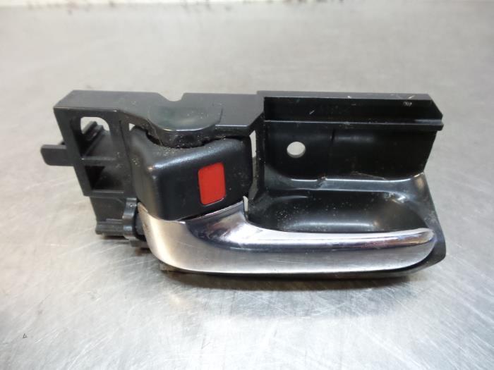 Portiergreep 4Deurs links-voor van een Daihatsu Sirion (Siri, Auto-onderdelen, Carrosserie, Daihatsu, Gebruikt, Ophalen of Verzenden