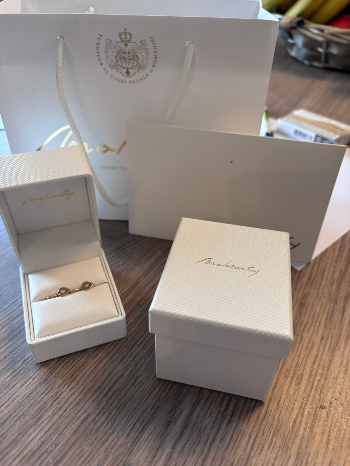 Gold diamonds baby earrings, Bijoux, Sacs & Beauté, Boucles d'oreilles, Neuf, Enlèvement ou Envoi, Or, Or