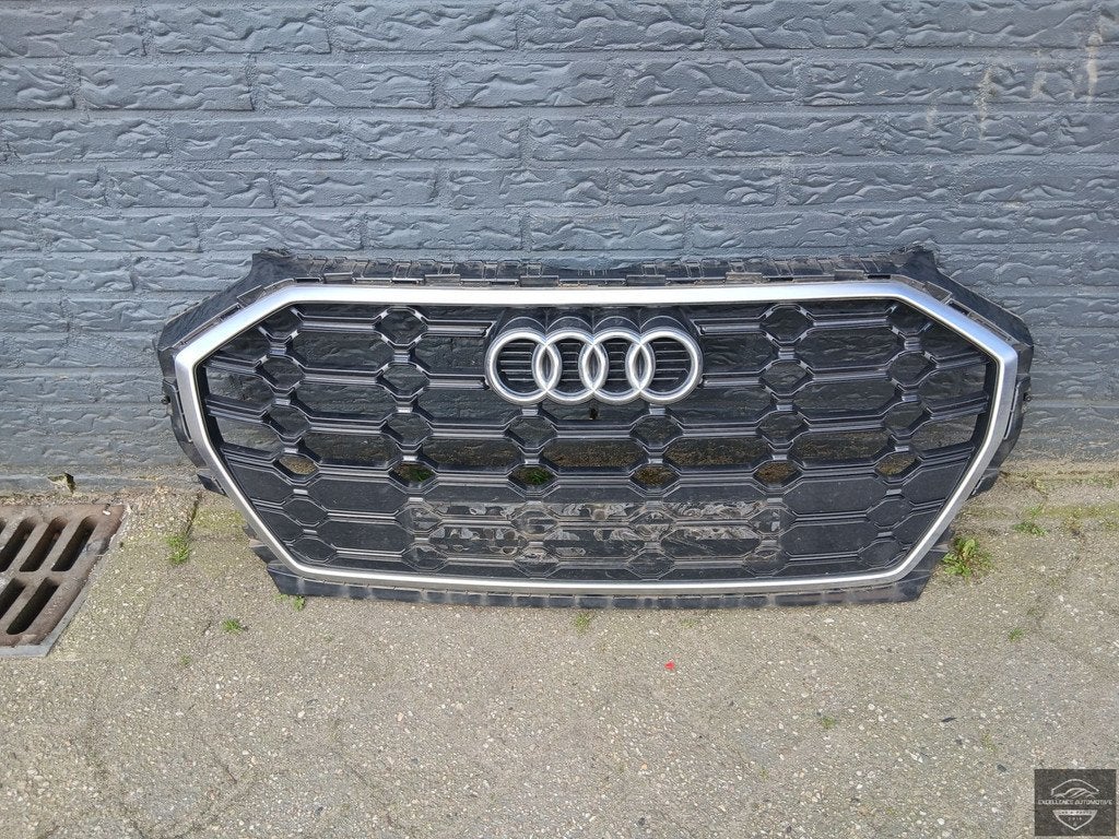 Calandre Audi Q5 SQ5 80A Facelift 2020-2024 (r f rence 80A85, AUDI AG, Auto-Union-Strasse 1
85045  Ingolstadt, DE, Audi, Utilisé
