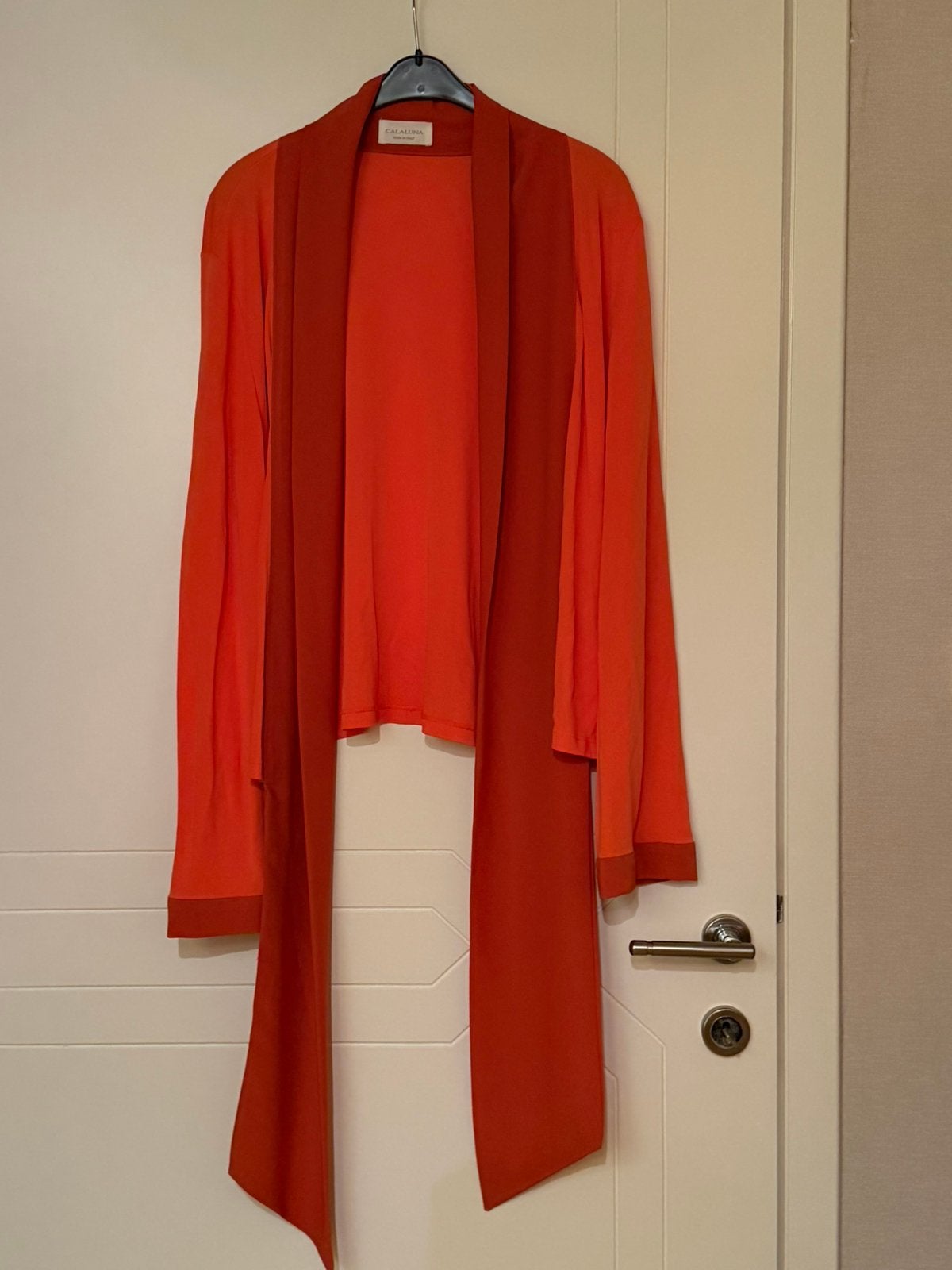 Nieuwstaat peachtige elegante vest, Kleding | Dames, Grote Maten, Ophalen, Zo goed als nieuw, Trui of Vest