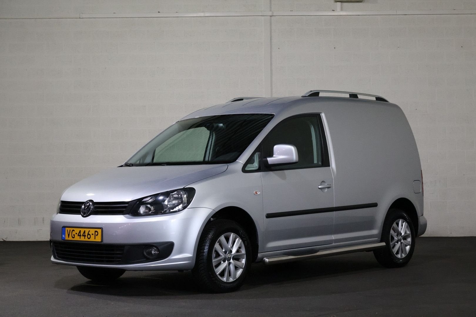 Volkswagen Caddy 1.6 TDI 102pk Airco Navigatie BTW/BPM Vrij, Autos, Argent ou Gris, Achat, Boîte manuelle, 147 g/km