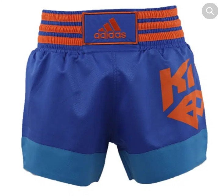ADIDAS short de kickboxing short boxe thaïlandais - taille L, Comme neuf, Taille L, Autres, Vêtements d'arts martiaux
