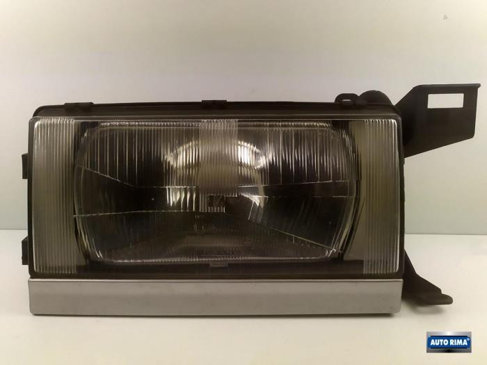 Phare droit d'un Volvo 7-Serie, -, 3 mois de garantie, Utilisé, -