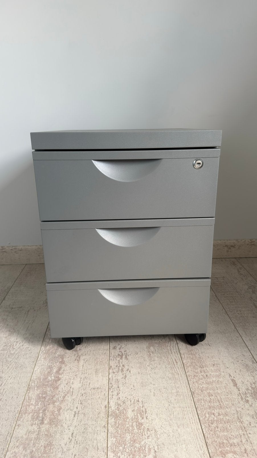 Ladeblok - bureau kast op wielen (ikea), Ophalen, Minder dan 50 cm, Gebruikt, Grijs
