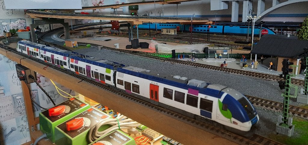 LSMODELS AGC TRANSILIEN FRANCE HO 1/87 CC, Autres marques, Analogique, Enlèvement ou Envoi, Comme neuf