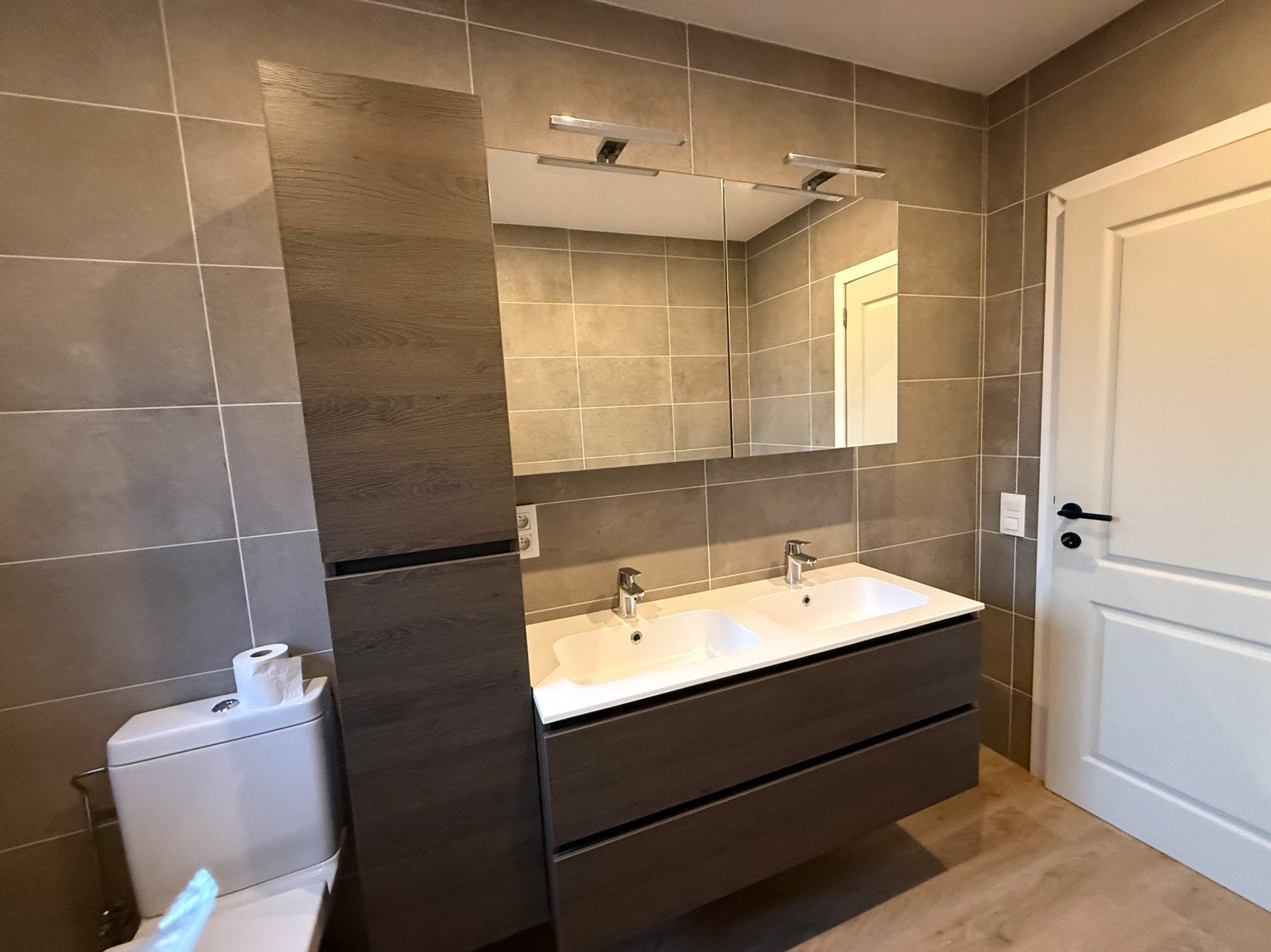 Recent gerenoveerde badkamer te koop, Ophalen, Nieuw