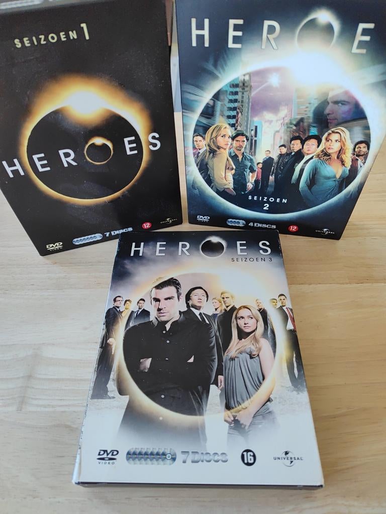 Heroes boxset 1 - 2 & 3 SF/Fantasy series, Cd's en Dvd's, Vanaf 16 jaar, Ophalen of Verzenden, Zo goed als nieuw, Fantasy