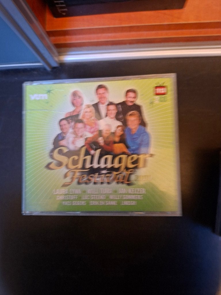 cd - various - schlager festival 2009 - 2cd, CD & DVD, CD | Chansons populaires, Schlager, Enlèvement ou Envoi, Comprend un livret