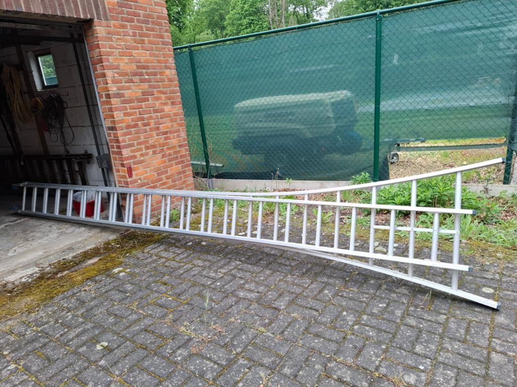 Aluminium ladder, Doe-het-zelf en Bouw, Ladders en Trappen, Ophalen, Ladder