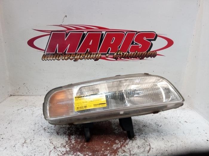 Koplamp rechts van een Rover 600-Serie, Auto-onderdelen, -, -, -, 3 maanden garantie
