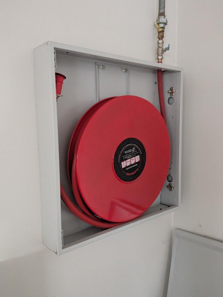 Flameline brandslanghaspel 20 m op standy – nieuw, Ophalen