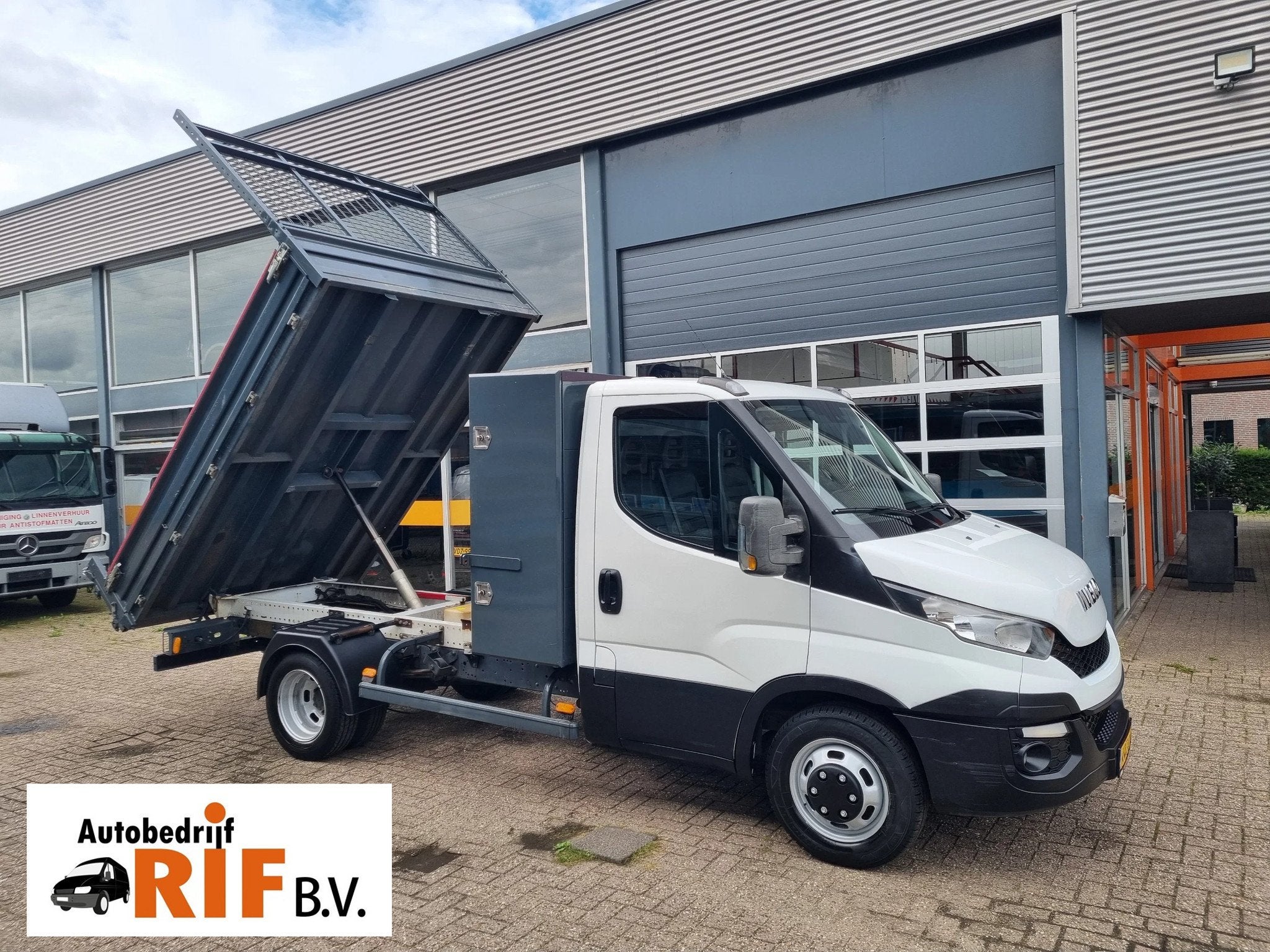 Iveco Daily 35C15 3.0D/ Kipper/ Airco, Autos, 145 ch, Euro 6, Entreprise, Boîte manuelle