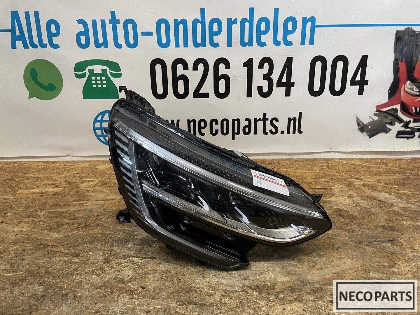RENAULT MEGANE VOL LED KOPLAMP RECHTS ORIGINEEL 260106798R, Gebruikt, -, Renault, -
