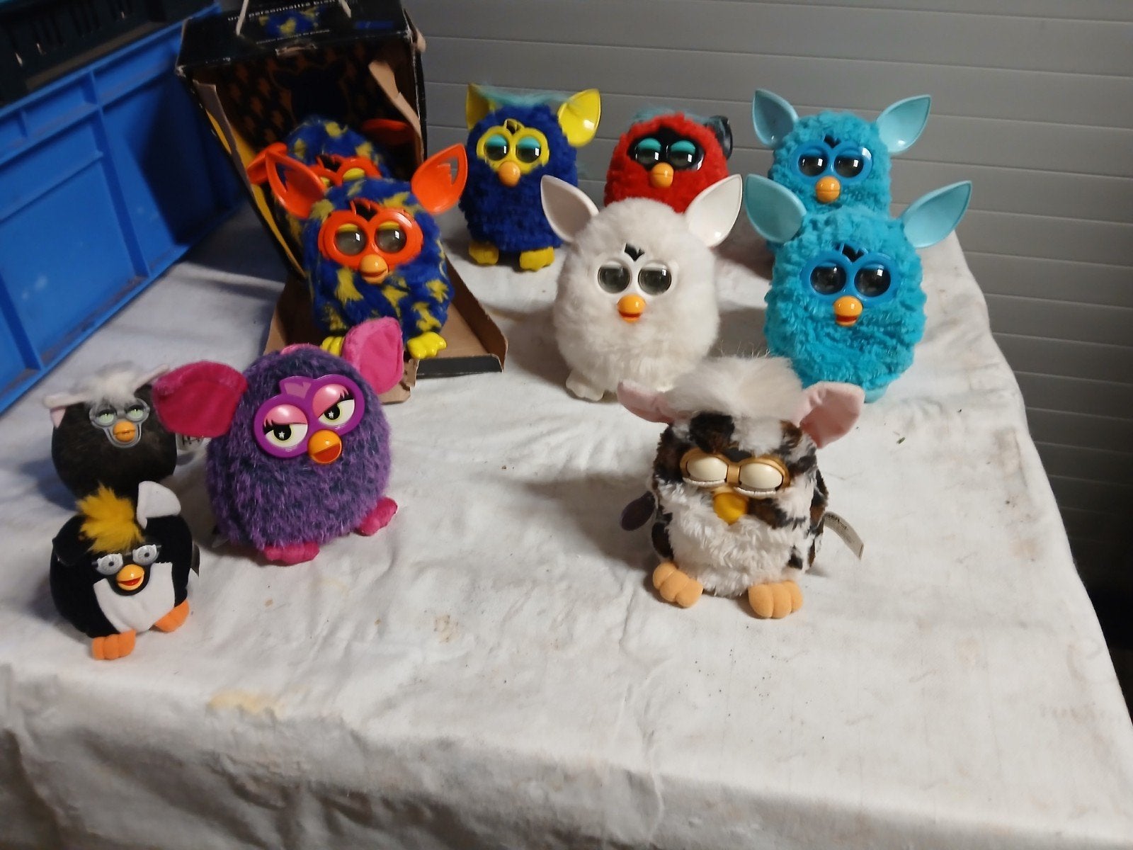 8 figurine furby interctif + 3 peluches, Enlèvement, Utilisé