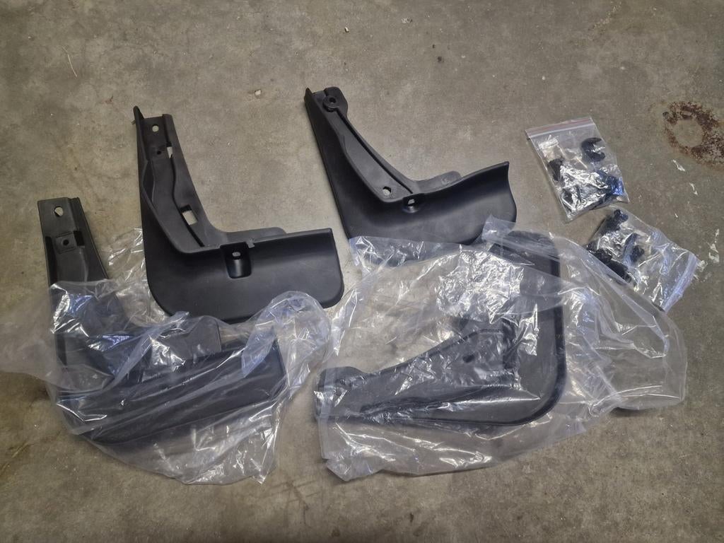 Byd Seal U spatlappen, Ophalen